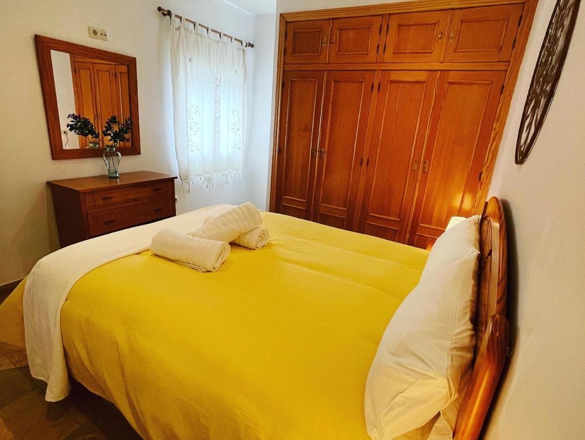 Apartamentos Colon Pondos 리나레스 외부 사진